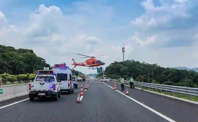 西林高速公路汽车救援案例